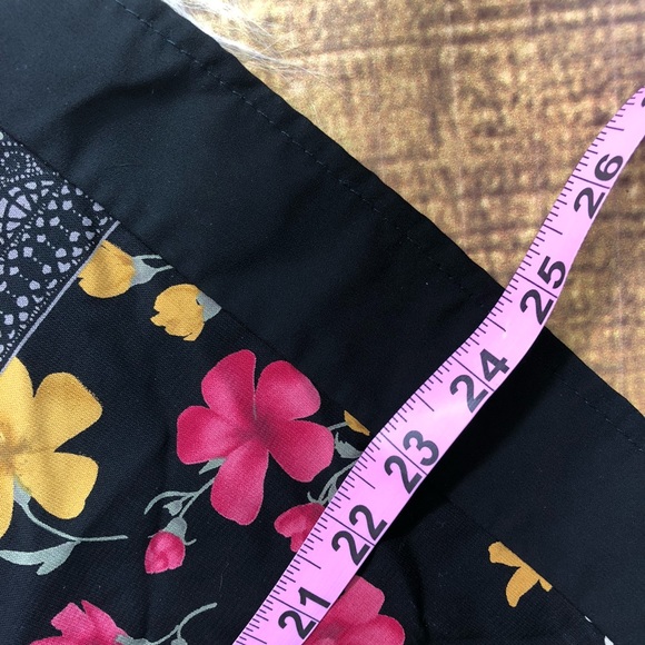 💥Zouk: top with flowers in squares - Picture 4 of 7